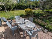 Maison Cosy avec jardin privé & terrasse - parking gratuit - aux portes de Besançon