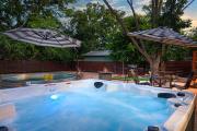 Cava House, Hot tub, Cowboy Pool, Fire pit!