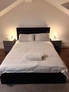 Modern Studio flat apartment in London