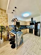 La Reina Apartment by the Sea