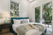 Top Bay Saint Louis