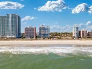 TOP FLOOR Oceanfront 2bd 1ba Atlantica Resort Free WiFi & Parking