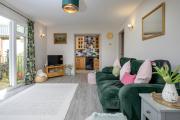 Top Salcombe Regis