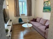 Crystal Lakes Apartment