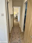 Top Saint Thomas Station