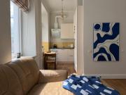 Modern 2-room flat in the city center