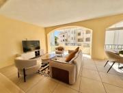 Beautiful 2 Bed Apartment in Hacienda Playa