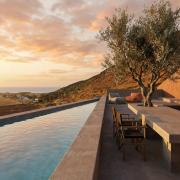 Top Oia