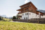 Top La Villa