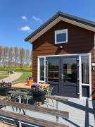 De Meerkoet Tiny House Tussen de Dijken