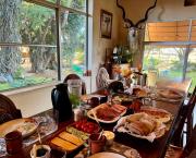 Ombe Guestfarm & Safari