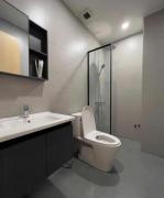 Riverside Room Central Quận 1, Netflix, đồ ăn nhẹ miễn phí