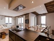 Appartement rénové, ski aux pieds, parking inclus - FR-1-518-97