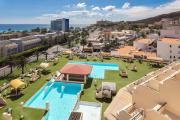 Palm Garden with sea views to the beach, pools