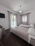 Top Himare