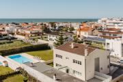 Viana Beach Surf House
