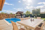 Villa M Vallon Pont darc