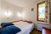 Le cheval blanc E7
