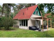 Forest Villa in Markelo with Sunny Garden