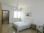 Bilocale con balcone sul mare 107