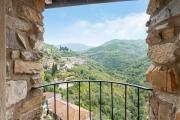 Top Apricale