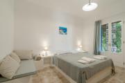 Top Kampos Paros
