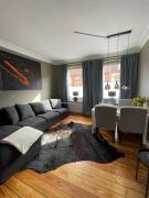 Altbaucharme Deluxe mit Balkon
