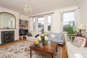 Veeve - The Warwick Avenue Retreat