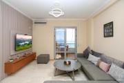 Vlora Sunset Apartment w Balcony & Sea View - Happy Rentals