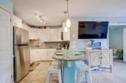 Walk to Beach, IndoorOutdoor Pools, Steps to Grocery