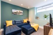 Stylish Brighton Lanes Townhouse - Sleeps 10