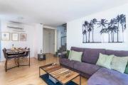 City Center Apartment With Shaded Terrace