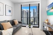 Elevated Stay in Modern 1BR and Den in Downtown Miami