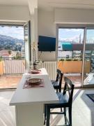 Central Cannes 10 min Palais Sunny Terrace Wi-Fi AC