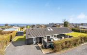 3 Bedroom Cozy Home In Hejls