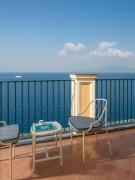 Top Sorrento