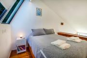 Moderno y Acogedor Depto con Deck & Vista al Lago