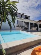 Casa da Uva-Mosteiros Vineyards House-Heated swimming-pool