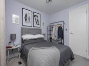 London Flat with Private Entrance