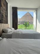 Asia Pyramids View Inn