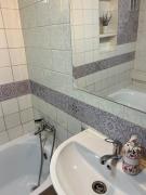 Rozprávkový domček blízko jazera