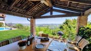 Villa Perla, hilltop location with pool