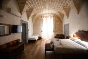 Palazzo Gorgoni-suite familiari nel centro storico di Lecce