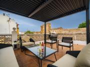 Central Marbella townhouse large solarium bbq