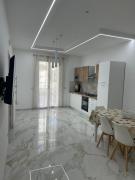 Top Avola