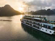La Casta Cruise Luxury Ha Long Bay Experience Private Cabin with Ocean View Balcony and Bathtub
