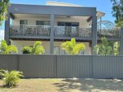 Top Burrum Heads