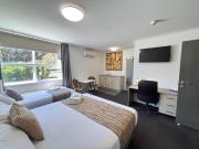 Top Parkes