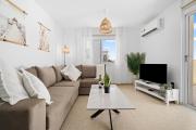 Thea Court Seaview Retreat