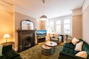 Top Ealing